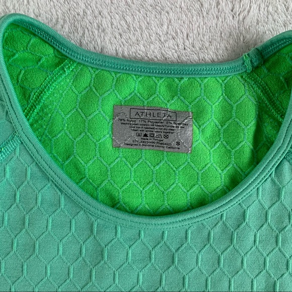 Athleta Pastel Green Athletic Tee - Picture 5 of 5